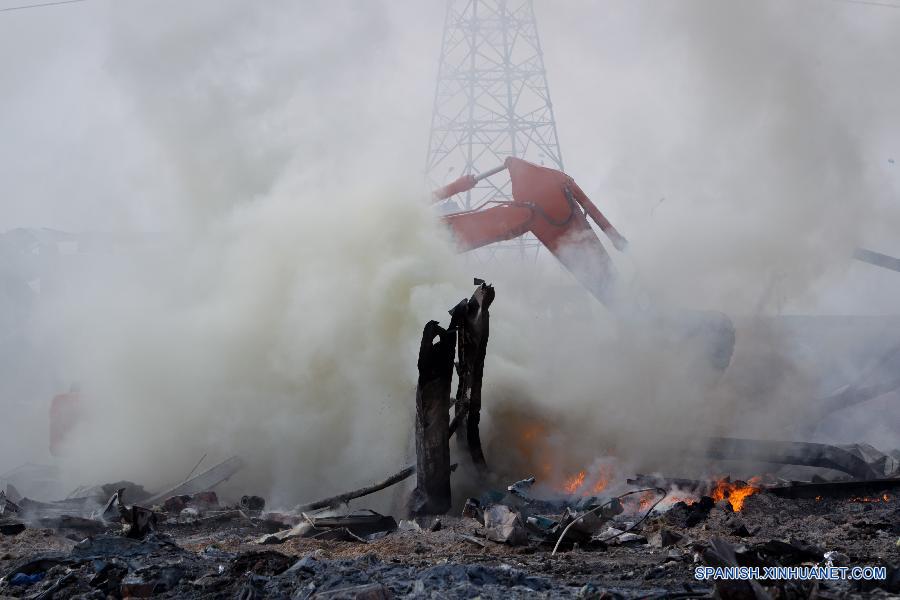 Asciende a 123 número de víctimas de explosión en Tianjin