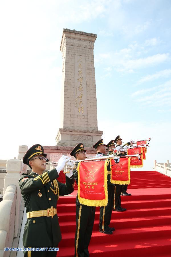 China conmemora Día de los Mártires en Plaza de Tian'anmen