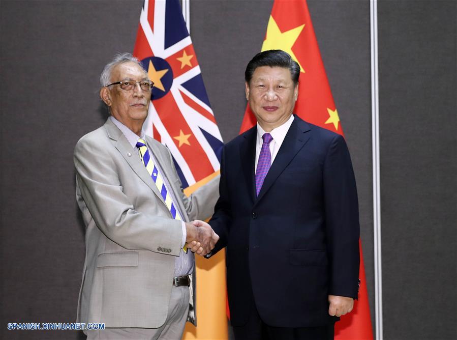 Xi se reúne con líderes de países insulares del Pacífico para impulsar cooperación de Franja y Ruta