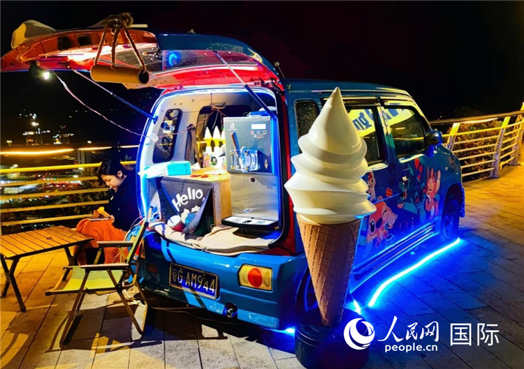 Vista del mercado nocturno de Yan'gang en Shenzhen, provincia de Guangdong. (Foto: Diario del Pueblo digital/ Zhang Lulu)