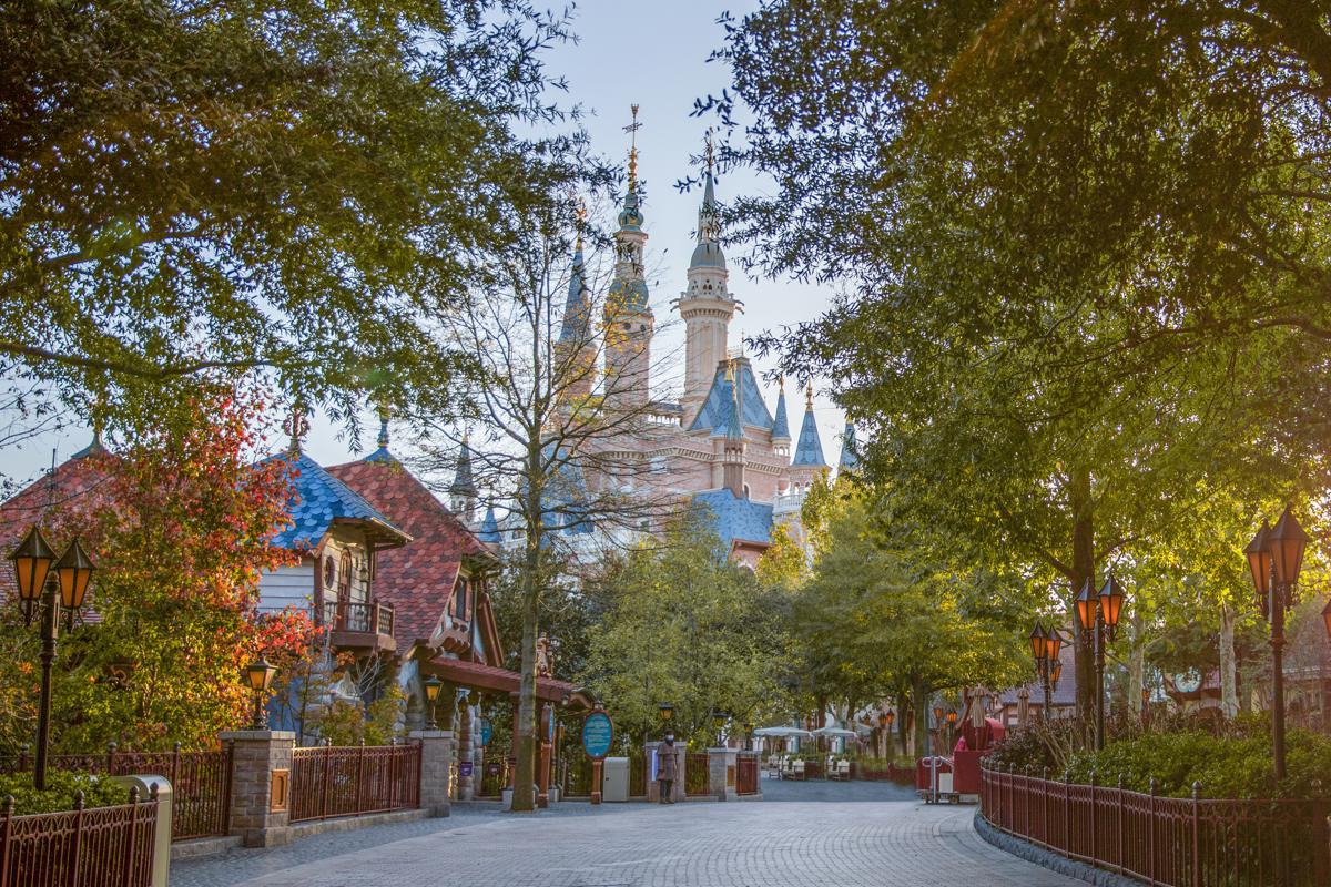 Shanghai Disney Resort ajusta la estructura de entradas y revela su programación de oto?o