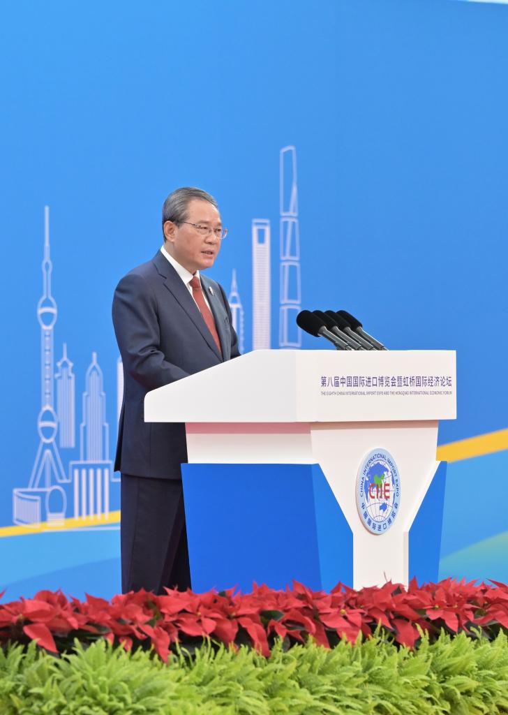 (CIIE) Enfoque de China: Premier chino reafirma compromiso con apertura en VIII CIIE